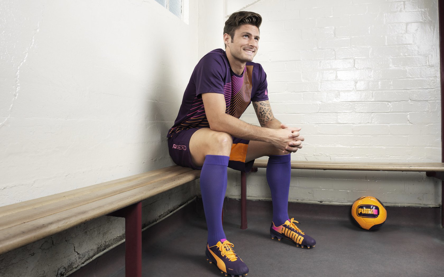 世界杯激情爆棚：每场都令人热血沸腾！，世界杯最激烈比赛