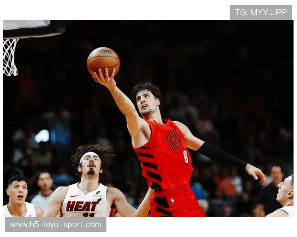 开拓者131-136不敌热火:替补鲍威尔22分成奇兵,开拓者最近比赛结果