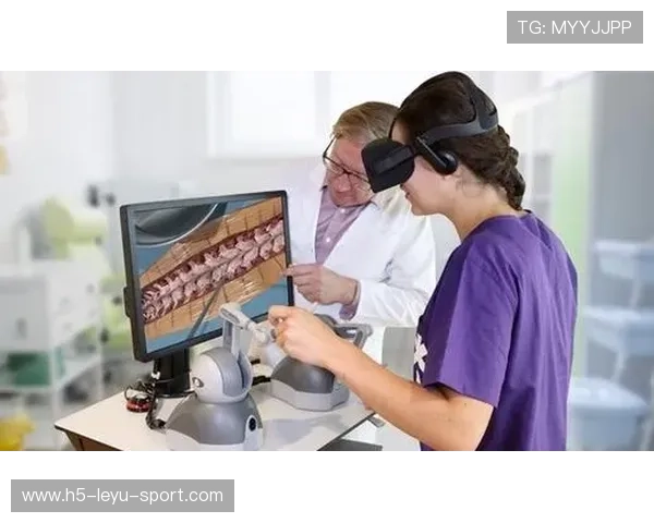 曼联在训练中引入VR传球模拟器，提升球员场上决策速度