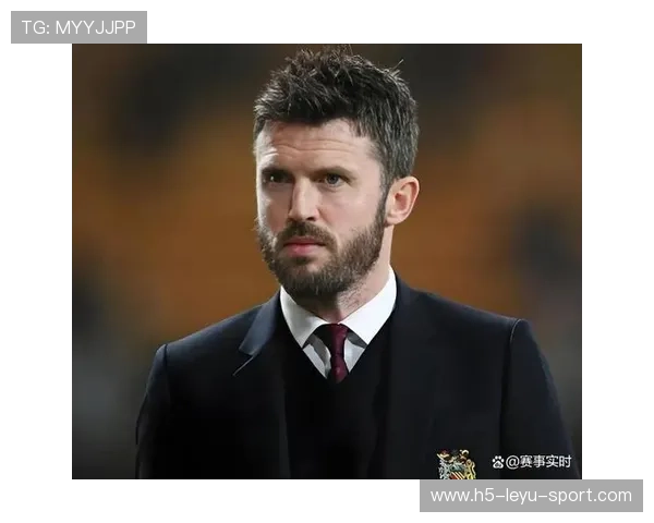 曼联目标明确，卡里克参与关键战术安排，冲击欧冠四强，曼联卡里克为什么不在教练席