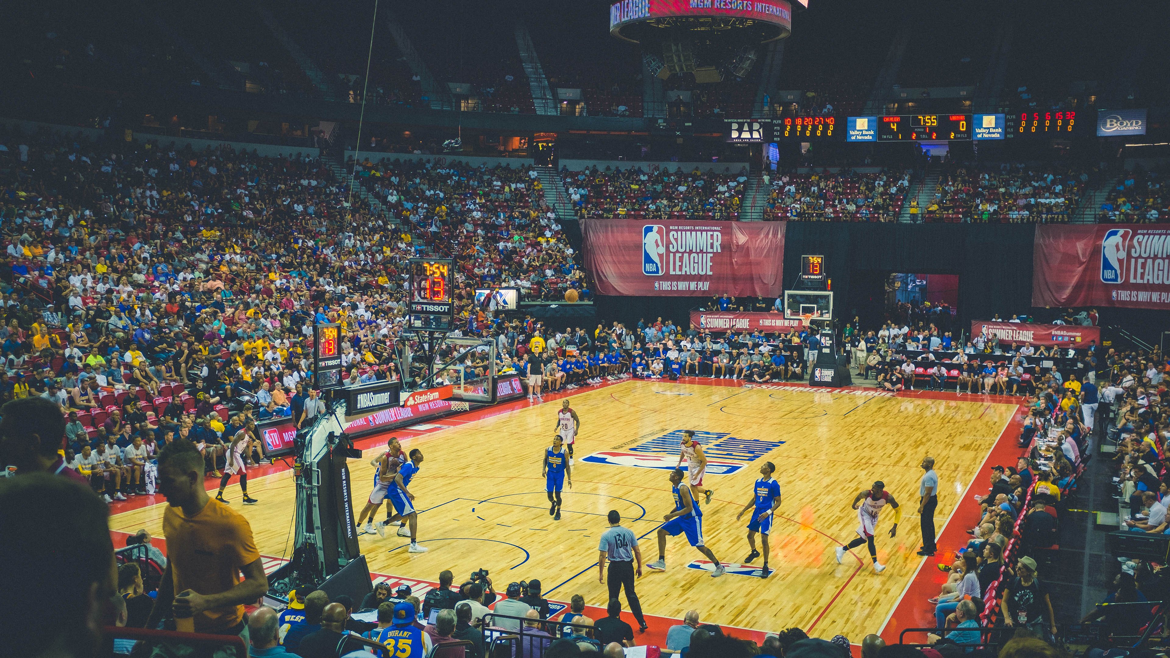 乐鱼中文网站-CBA联赛推广青少年篮球普及，青少年篮球选拔赛